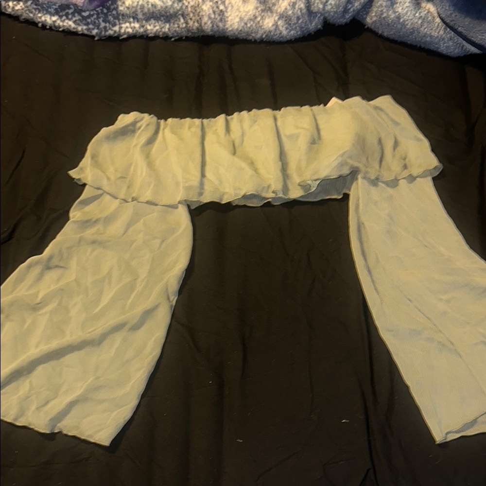 Missguided+ Olive Green Off-Shoulder Crop Top